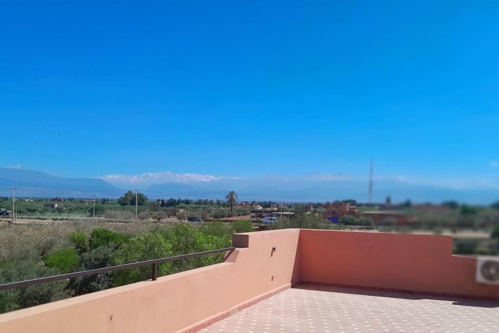 Agora, A La Campagne Proche Marrakech Sidi Abdallah Ghiat